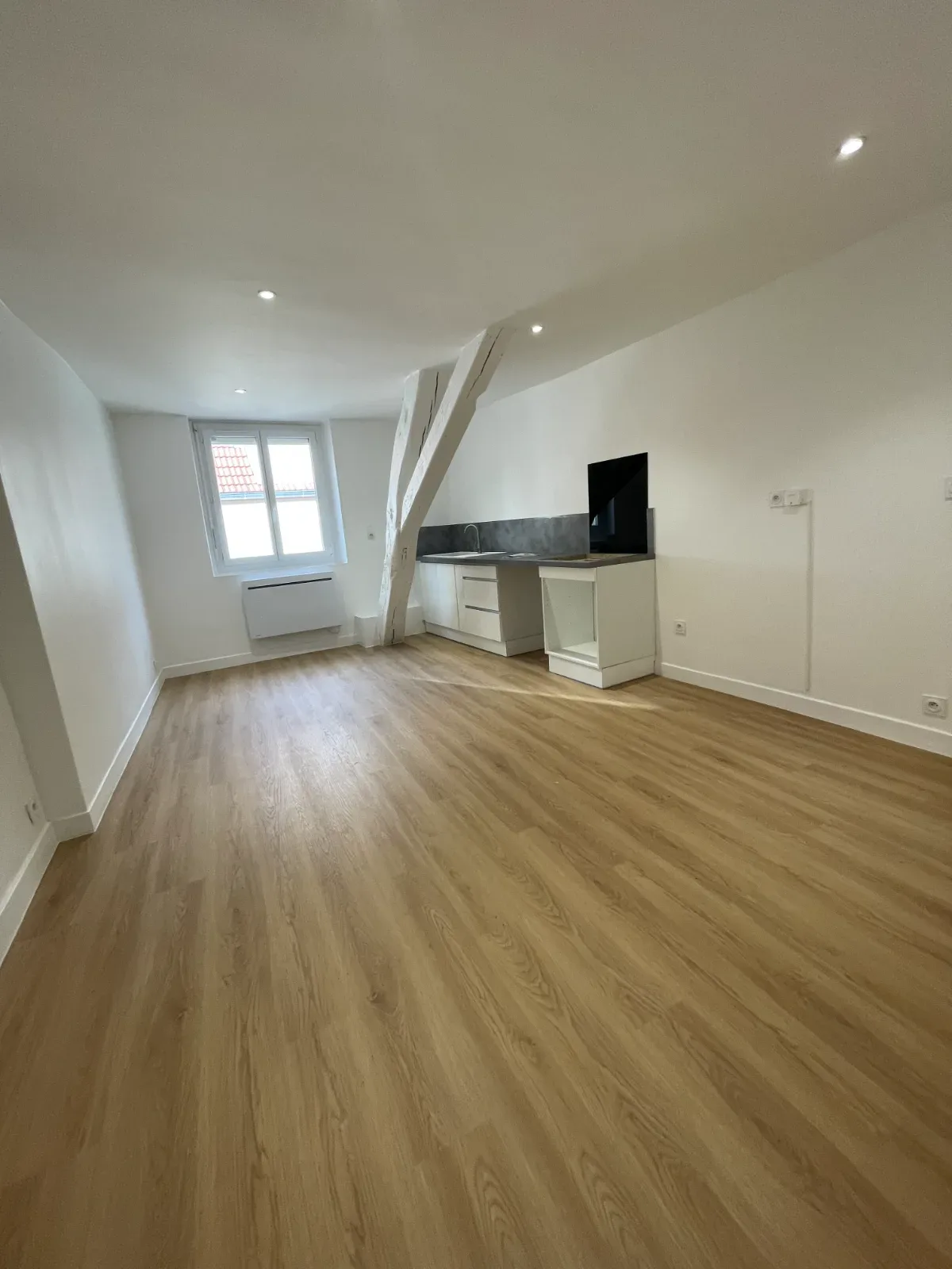 Prix pose parquet 2026 : fourniture, pose, vitrification — tarifs réels d'un artisan