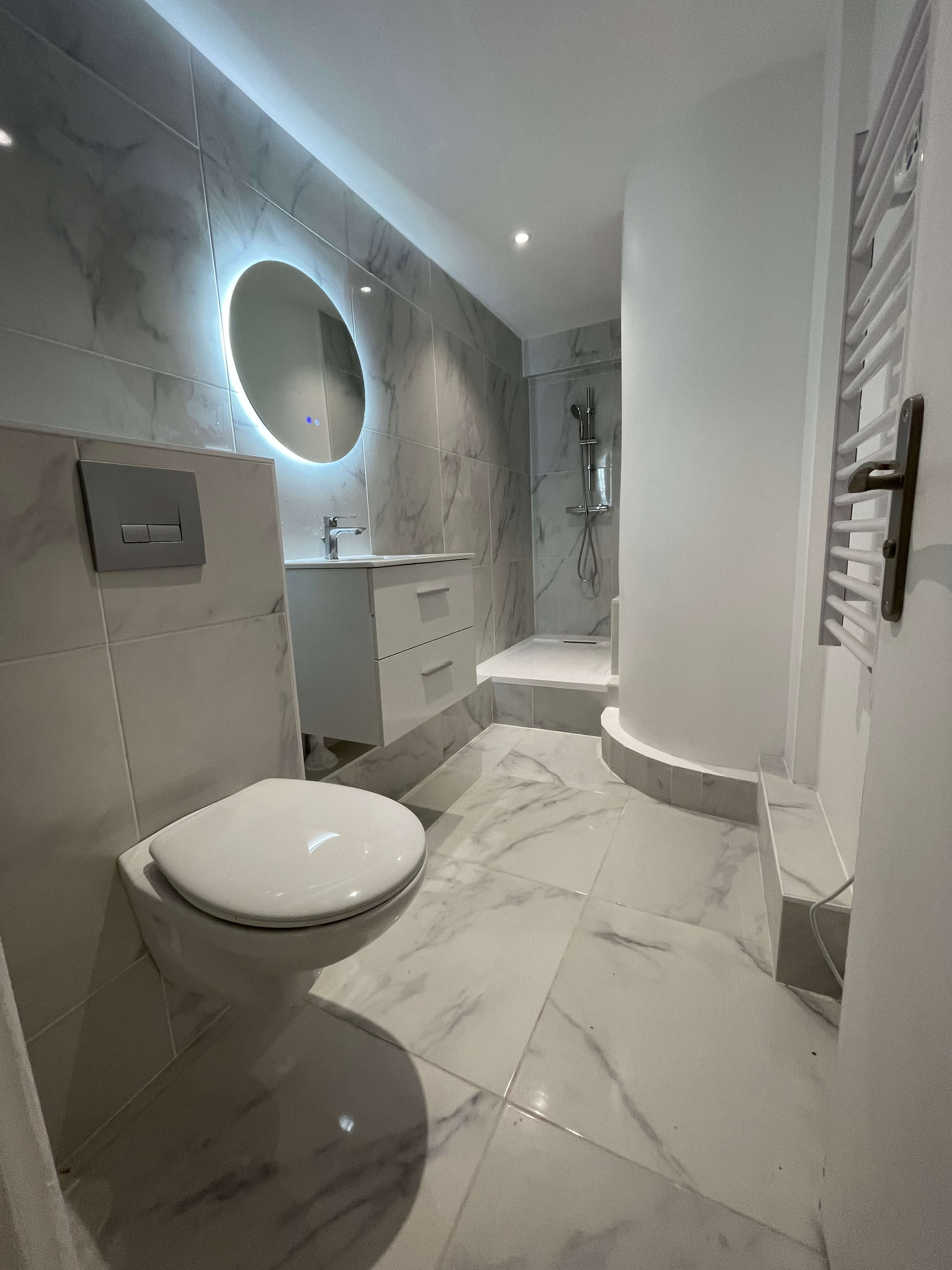 Besoin d'effectuer des travaux de rénovation. Nous sommes là pour vous. hésitez pas à nous contacter pour nous demander votre devis gratuit.
