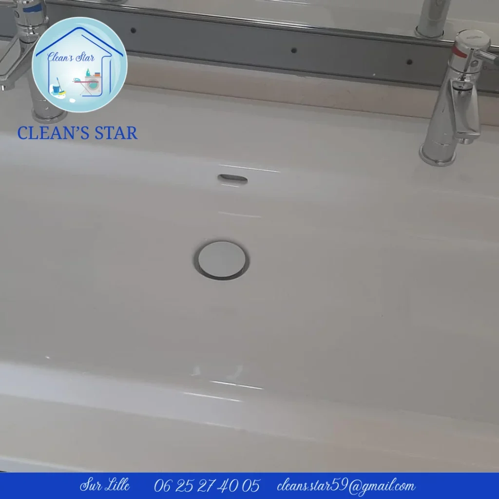 🧼 Remise en état de fin de chantierAprès les travaux, chaque surface doit être parfaitement nettoyée pour une remise des lieux propre et soignée.Ici, intervention sur des sanitaires après chantier : poussières, traces et résidus éliminés.CLEAN’S STAR, c’est un nettoyage rigoureux pour des locaux prêts à l’usage, sans mauvaise surprise.📍 Lille et ses alentoursDemandez votre devis via notre formulaire : https://get.formulaire.info/form?p=L4hy9jbGOu contactez-nous :&nbsp;📞 06 25 27 40 05📧 cleans.star59@gmail.com#CleanStar #RemiseEnEtatDeChantier #NettoyageDeFinDeChantier #AprèsTravaux #NettoyageProfessionnel #Lille