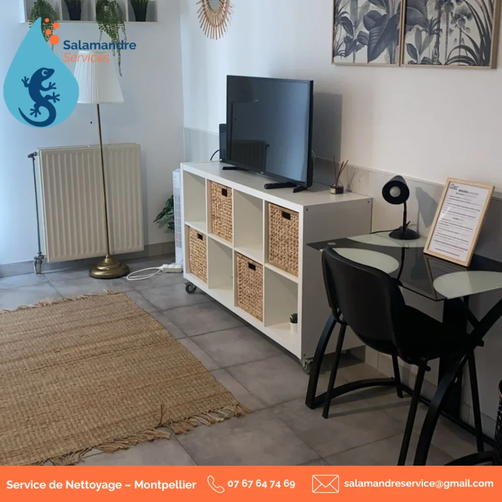 ✨ Un logement propre, c’est la première impression qui compte.Chez Salamandre Services, nous intervenons pour le nettoyage d’appartements et de logements à Montpellier et ses environs :✔ remise en état✔ ménage entre deux locations✔ nettoyage d’appartements ou studiosNous veillons à ce que chaque logement soit prêt à accueillir les prochains occupants dans les meilleures conditions.📍 Montpellier et alentoursBesoin d’un devis ?👉 Remplissez notre formulaire :https://get.formulaire.info/form?p=6mRDr2zYOu contactez-nous directement :📞 07 67 64 74 69📧 salamandreservices@gmail.com#SalamandreServices #NettoyageMontpellier #MenageProfessionnel #RemiseEnEtat #NettoyageAppartement #LocationCourteDuree #ServiceDeNettoyage #EntrepriseDeNettoyage