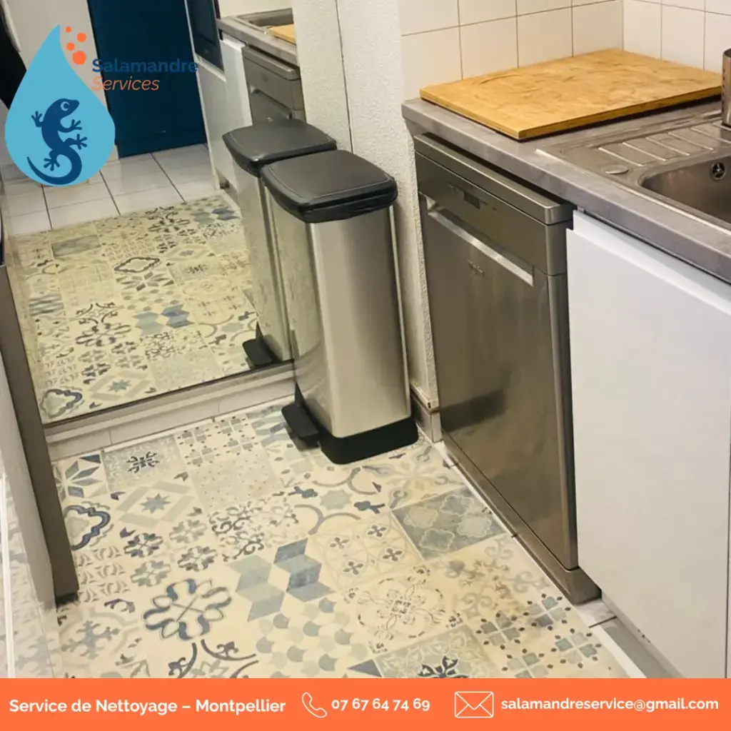 ✨ Un intérieur propre, c’est un esprit plus légerChez nous, chaque détail compte.Cuisine, sols, surfaces… rien n’est laissé au hasard pour vous garantir un environnement sain et agréable au quotidien.✔ Nettoyage soigné✔ Intervention fiable✔ Résultat visible immédiatementBesoin d’un devis ?👉 Remplissez notre formulaire :https://get.formulaire.info/form?p=6mRDr2zYOu contactez-nous directement :📞 07 67 64 74 69📧 salamandreservices@gmail.com#Nettoyage #Montpellier #EntrepriseDeNettoyage #Propreté #NettoyageProfessionnel