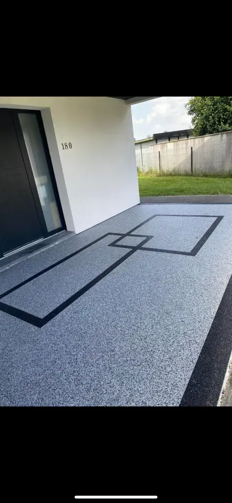 Je suis artisan 25 ans d expérience je propose mes services en plâtrerie peinture placo carrelage Faience parquet sol résine béton désactivé et la plomberie je suis à votre service au 0758794312