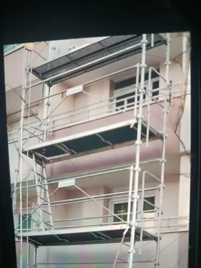 Disponible ce week-end à Villeneuve-Saint-Georges ! Bricolage, petites réparations, montage de meubles, fixations… Travail soigné, rapide et chantier rangé après intervention. N’hésitez pas à me contacter !