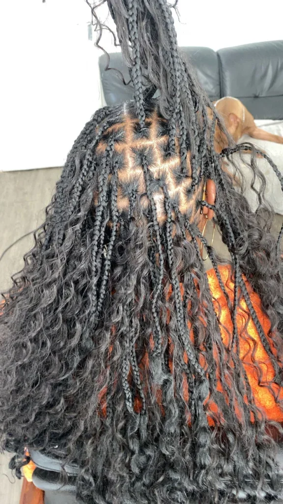 Pour cet été je vous propose une prestation de Braids à 25€