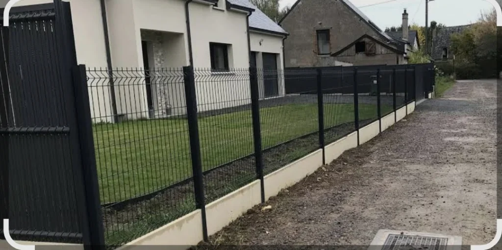 Bonjour,
Je vous propose mes services pour la pose de clôtures en panneaux rigides, avec un travail propre, solide et soigné.

✅ Pose de panneaux rigides
✅ Installation de poteaux et portillons
✅ Clôtures pour maisons, jardins, terrains et entreprises
✅ Travail rapide et sérieux
✅ Déplacement et devis gratuit

Je m’adapte à vos besoins et à votre budget pour sécuriser et embellir votre extérieur.
Satisfaction client et finitions propres garanties.

N’hésitez pas à me contacter pour plus d’informations ou pour un devis gratuit.