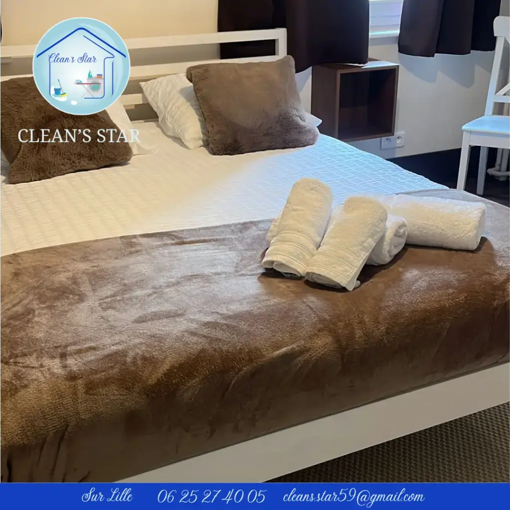 Le confort commence dès l'arrivée. 🛏️Un logement propre et soigneusement préparé est la première chose que remarquent vos voyageurs. Une attention qui contribue à leur offrir une expérience agréable dès les premiers instants.Chez Clean's Star, nous préparons chaque logement avec soin pour que chaque séjour commence dans les meilleures conditions.💬 Selon vous, quel est le premier détail que remarquent vos voyageurs en entrant dans un logement ?📍 Intervention sur Lille et ses alentoursFormulaire de contact: https://get.formulaire.info/form?p=L4hy9jbG #LocationSaisonnière #Airbnb #Conciergerie #MénageProfessionnel #Lille #HautsDeFrance #EntretienLogement #CleanStar