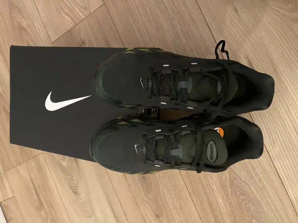Paire de baskets