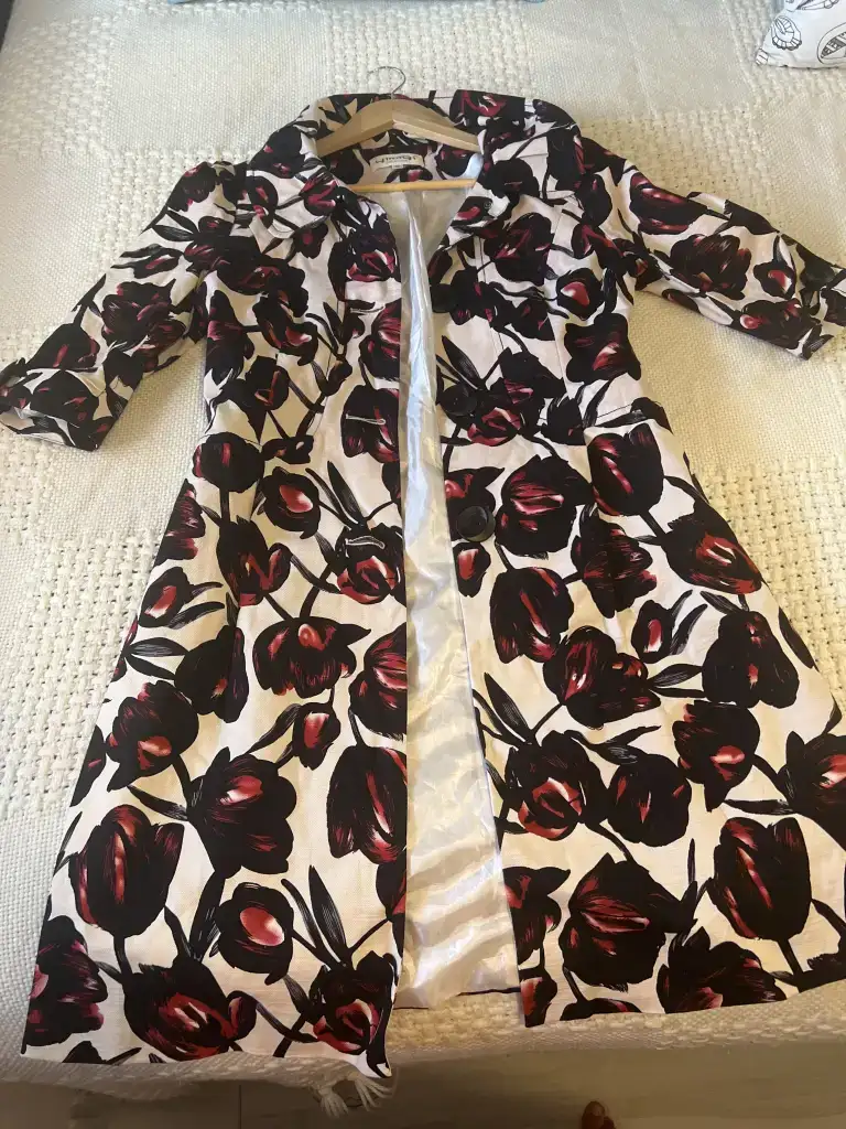 Veste fleuri 40€