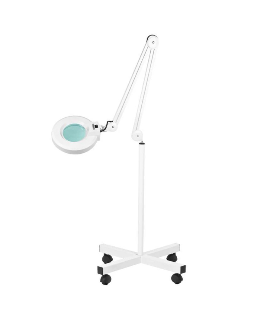 Lampe led +loupe intégrée