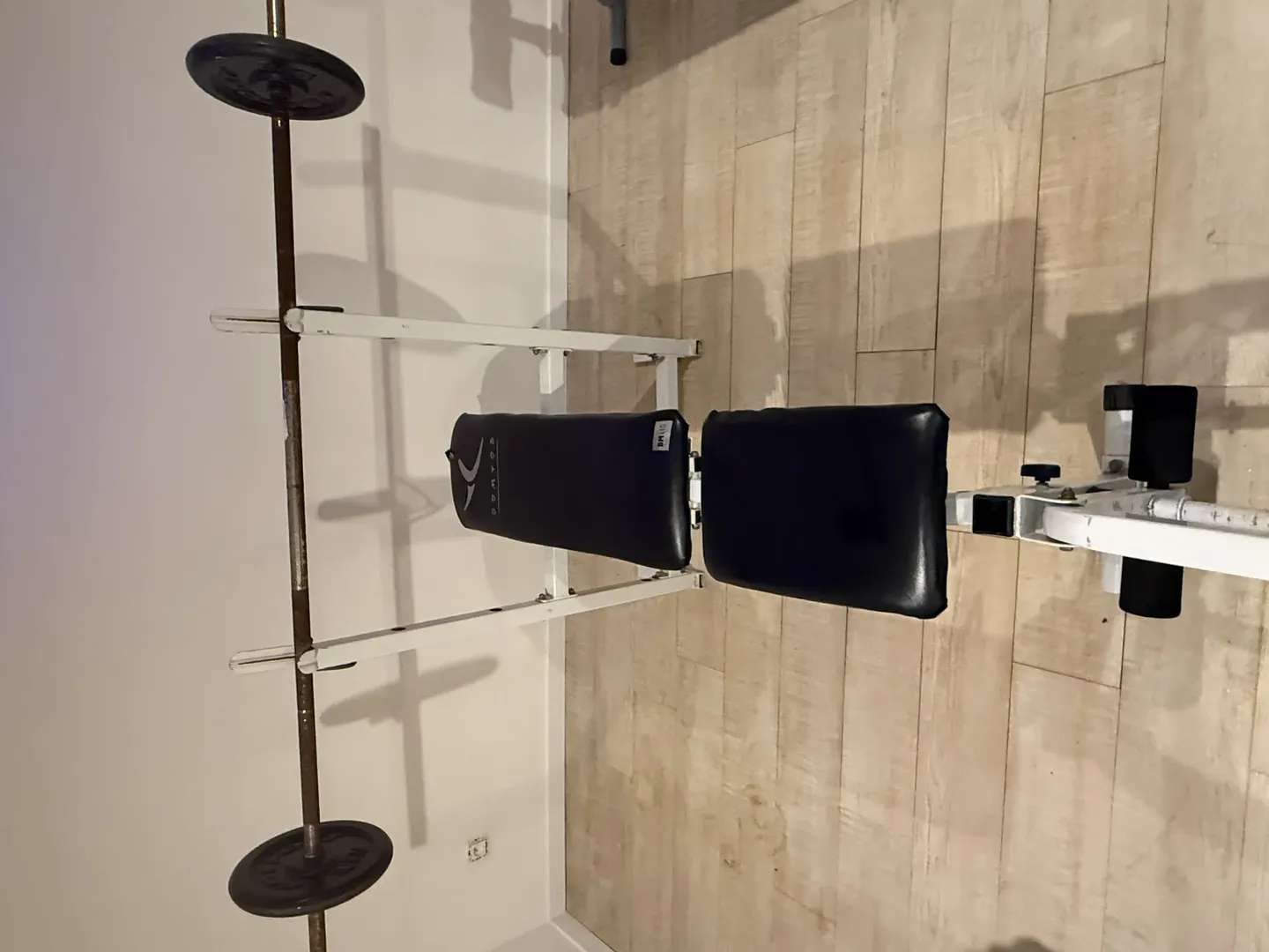 Banc de musculation complet + poids + haltères